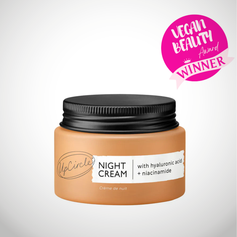 Night cream with hyaluronic acid and niacinamide. Natural cruelty free vegan plastic free.